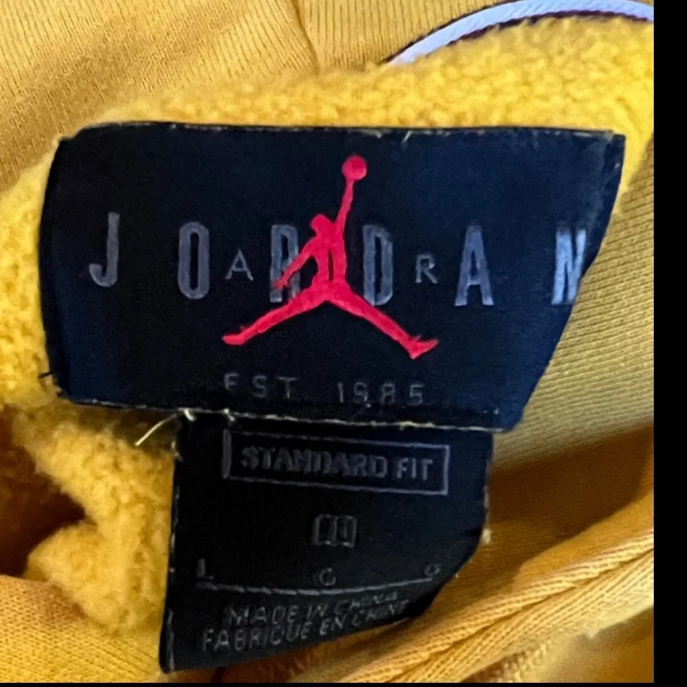 Nike Air Jordan Flight Yellow Hoodie Sweatshirt Pullover Men's Size L